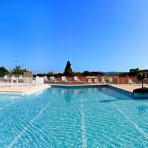 https://le-domaine-du-thronnet-figanieres.fr-provencehotel.com